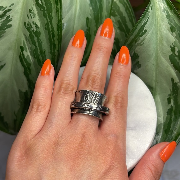 Tree of Life- Meditation, Anxiety, Spinner Ring - Picture 4 of 15